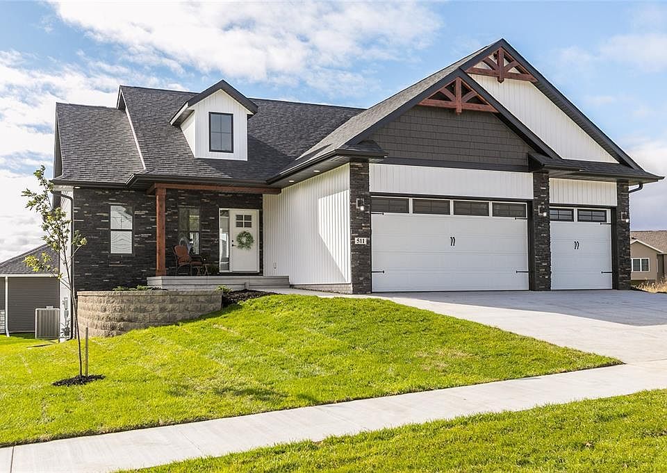 1st image of 511 Dogwood Ln