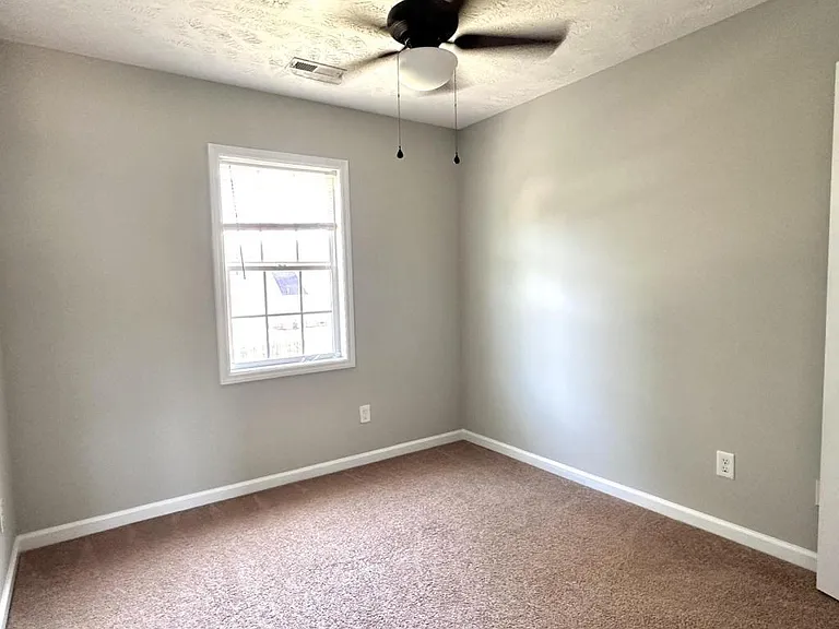 4425 Scenic Pines Dr — Photo 14