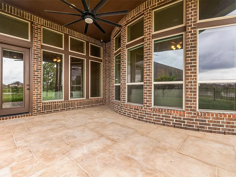 4410 Cobalt Cross St — Photo 33