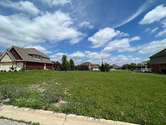 2nd image of 20389 Grand Traverse Dr