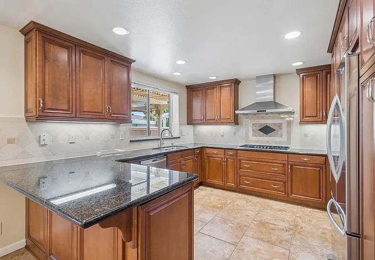 929 Junipero Dr — Photo 13