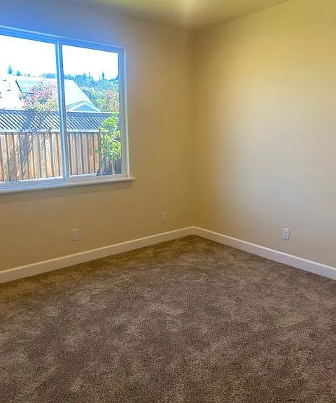 687 Jean Marie Dr — Photo 17