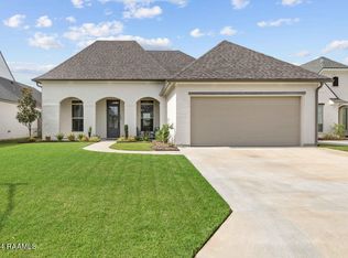 108 Sleeply View Dr, Broussard, LA 70518