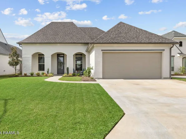 108 Sleeply View Dr, Broussard, LA 70518