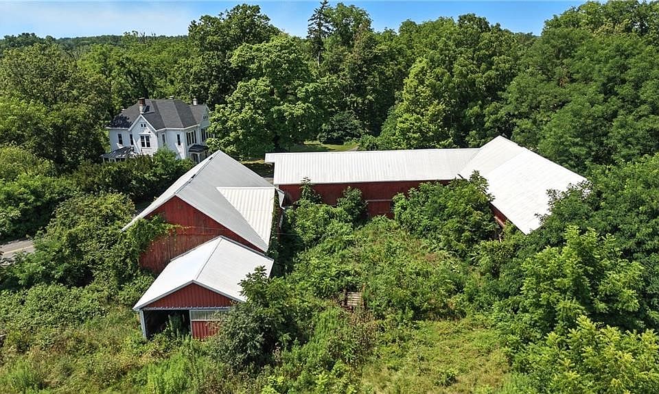 1st image of 850 Bell Rd