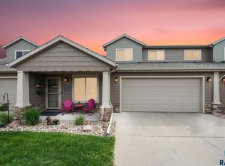 2805 E Indigo Pl, Sioux Falls, SD 57108
