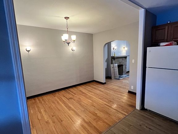 Dining Area/Kitchen