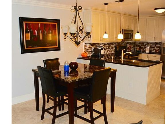3rd image of 66 Emerald Woods Dr APT H5