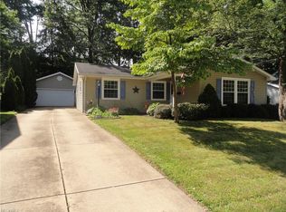 2225 Richmond Rd, Cuyahoga Falls, OH 44221