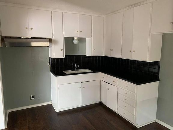 5th image of 426 Koehler Ct