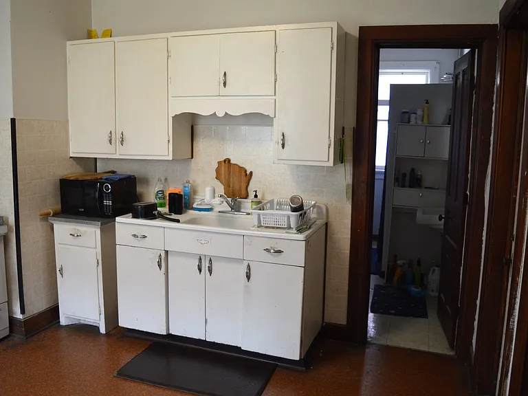 16 N Broom St #1 — Photo 11