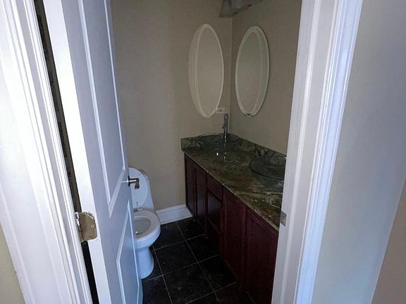 5th image of 6610 S Kenwood Ave APT 305