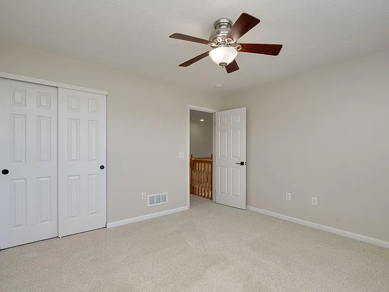 9390 Remington Hill Rd — Photo 32