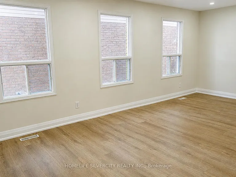 16 Norwood Pl — Photo 22