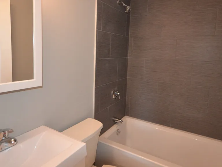 117 Cross St #10 — Photo 6