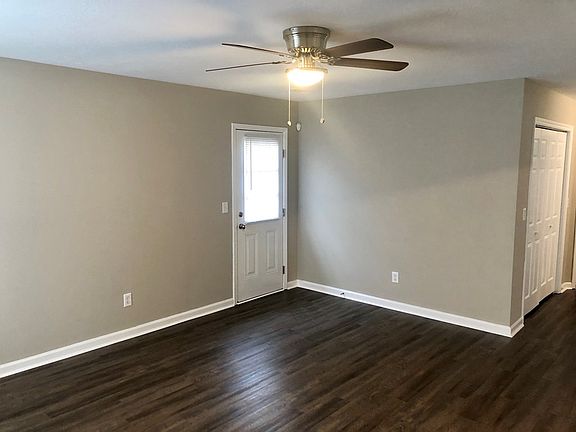 3rd image of 2143 Whitney South Dr