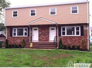 54 Taft Ave, Edison, NJ 08817