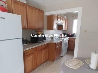 41-43 Trull St #2T, Somerville, MA 02145