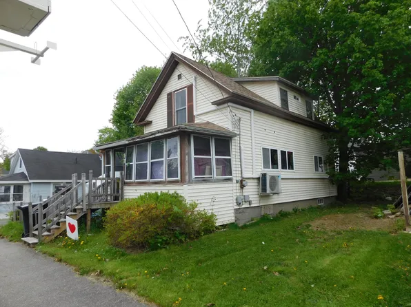 17 Vernon Street, Bangor, ME 04401