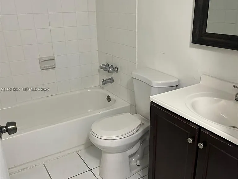 5625 W 20th Ave #306 — Photo 4