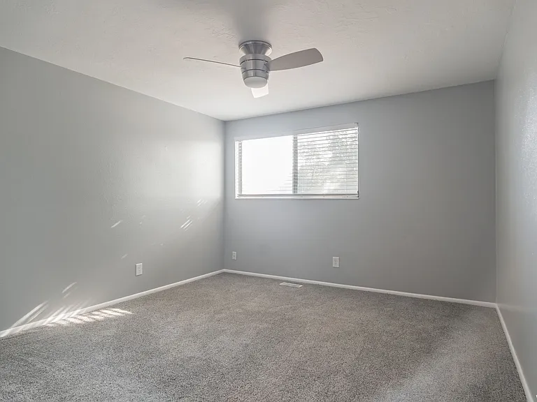 125 S 1450 W #2 — Photo 15