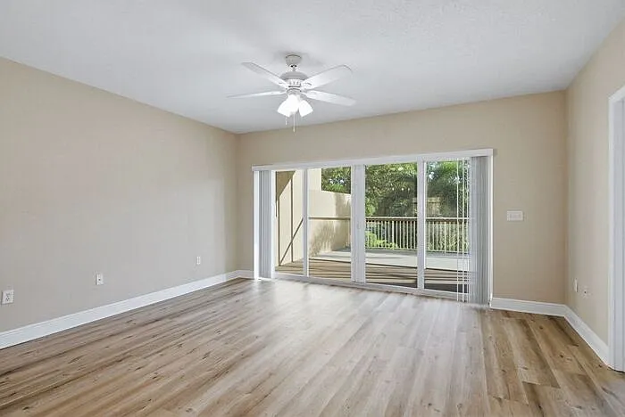 960 Starkey Rd #5105 — Photo 5