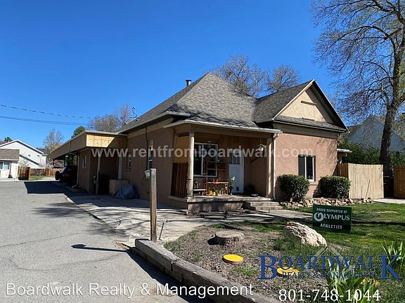 3rd image of 2527 Valley View Ave APT 4
