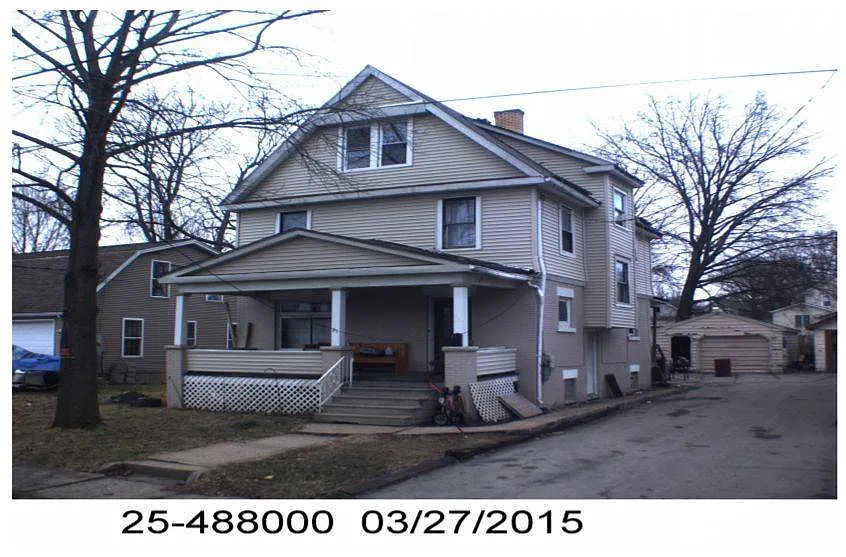 21 Fulton St photo 1