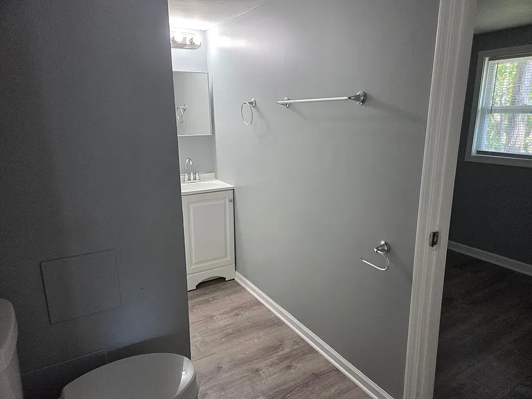 2806 NE Madison Ave — Photo 7