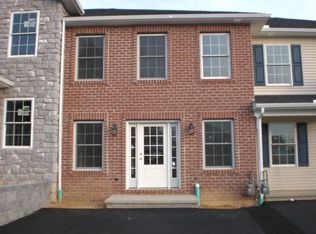 1026 4th Ave, Oberlin, PA 17113