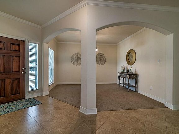 4th image of 948 Bay Sky Way