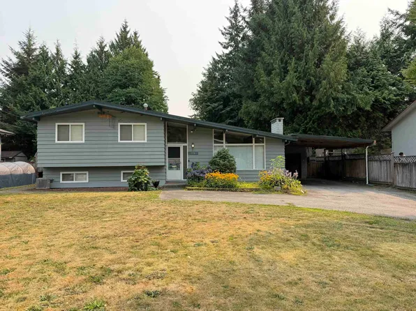 21784 Donovan Ave, Maple Ridge, BC V2X 3A7