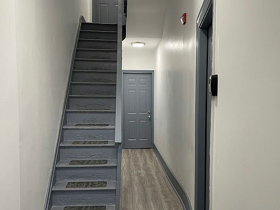 2nd image of 612 W Norris St #1