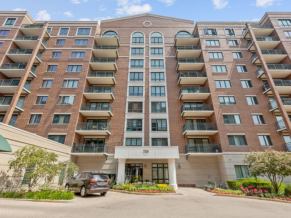 1st image of 750 Pearson St #1-307