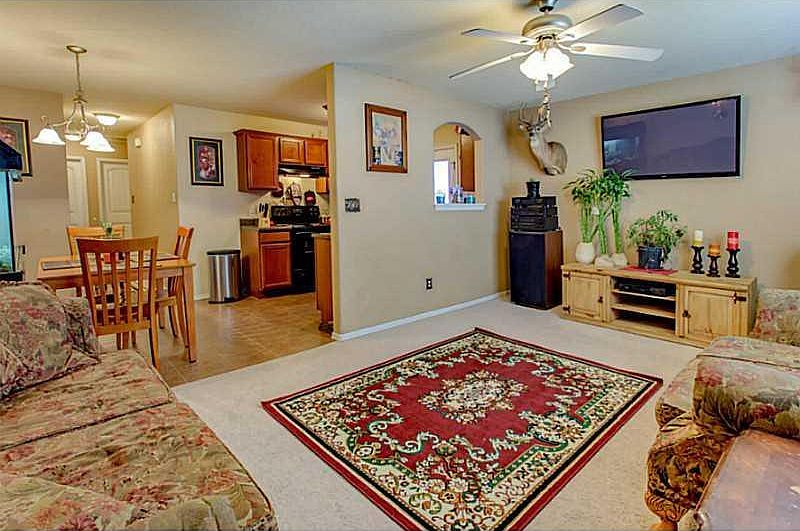 2nd image of 3509 Orchid Ct