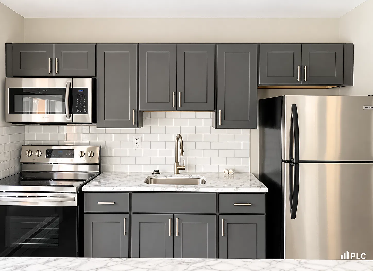 2 bed, $1,449 — Photo 1