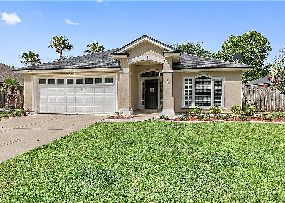 1st image of 1517 Timber Trace Dr