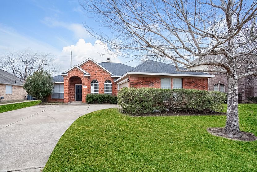 1st image of 4522 W Thunderwood Cir
