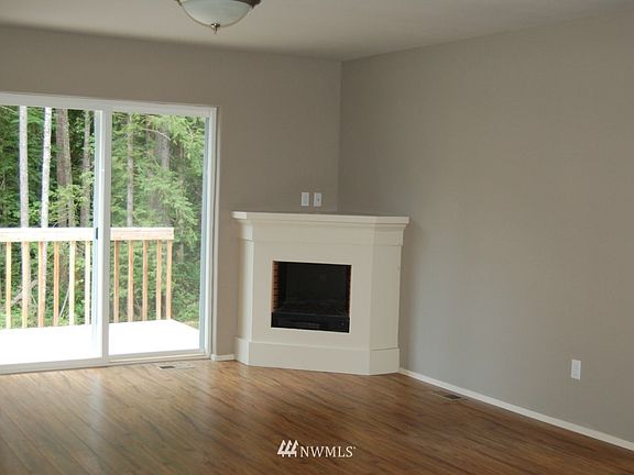 5th image of 1420 E St Andrews Drive