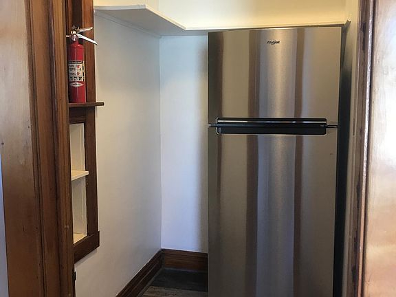 3rd image of 5355 W Leland Ave #2R