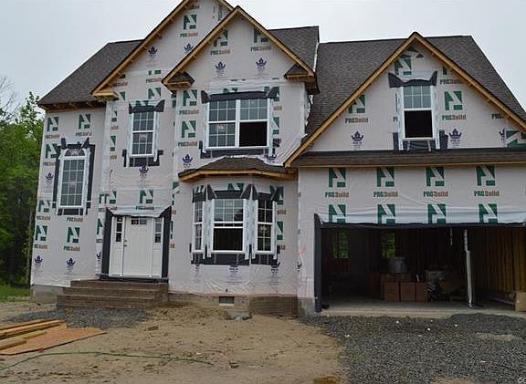 2nd image of 2902 Ridgewood Park Ct