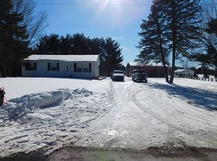 535 Piper Rd, Haslett, MI 48840