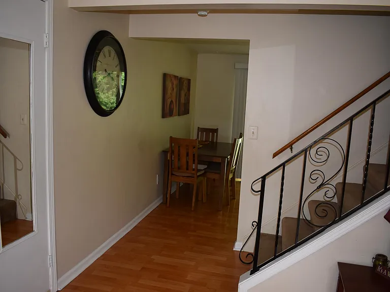 3 Sunnyside Dr — Photo 5