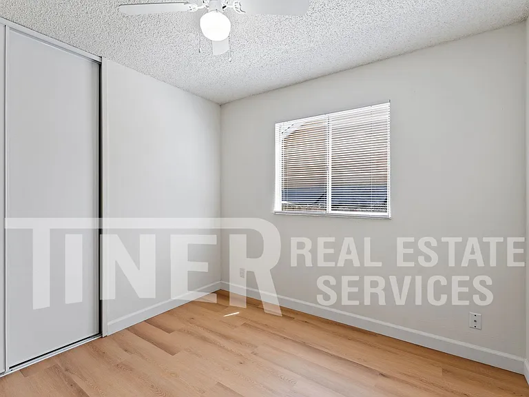 3233 Oriole Way — Photo 16