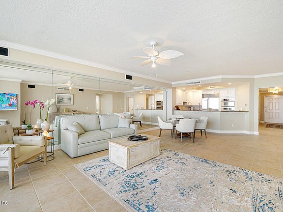5th image of 1031 1ST Street S #406