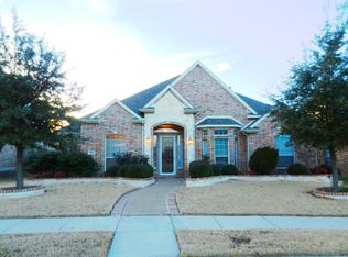 4121 Mangrove Dr, Carrollton, TX 75007