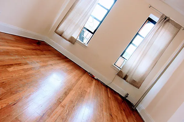 Rented by GPA Realty | media 18