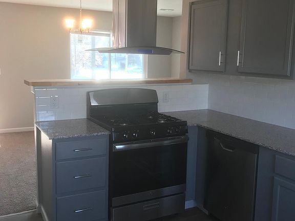 4th image of 8234 Monroe Dr APT B