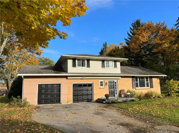 7479 Sisson Hwy, Eden, NY 14057