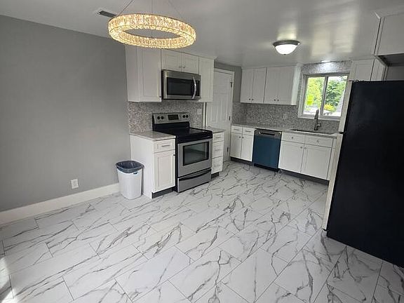2nd image of 37 W McKinley Ave
